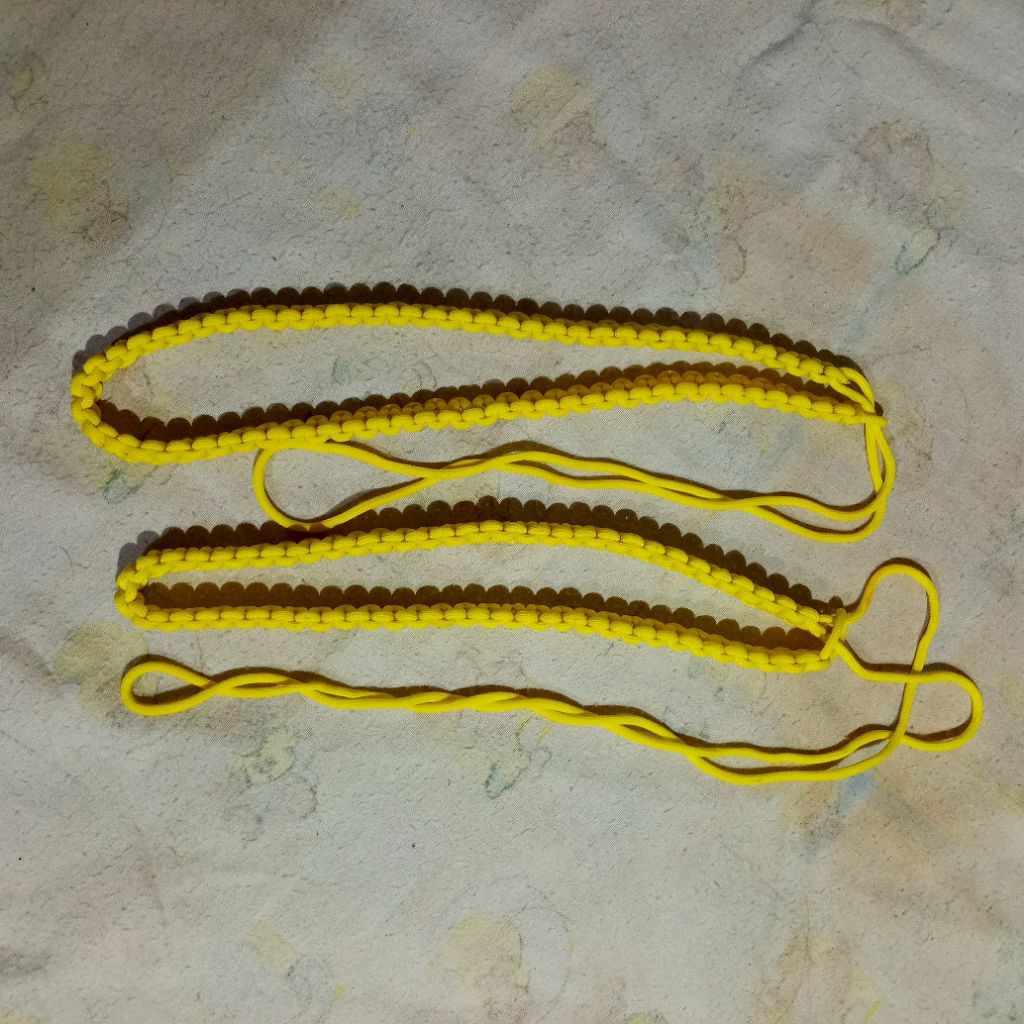 

1pcs Tali kur Pluit pramuka SMP warna kuning satuan harga grosir bisa cod