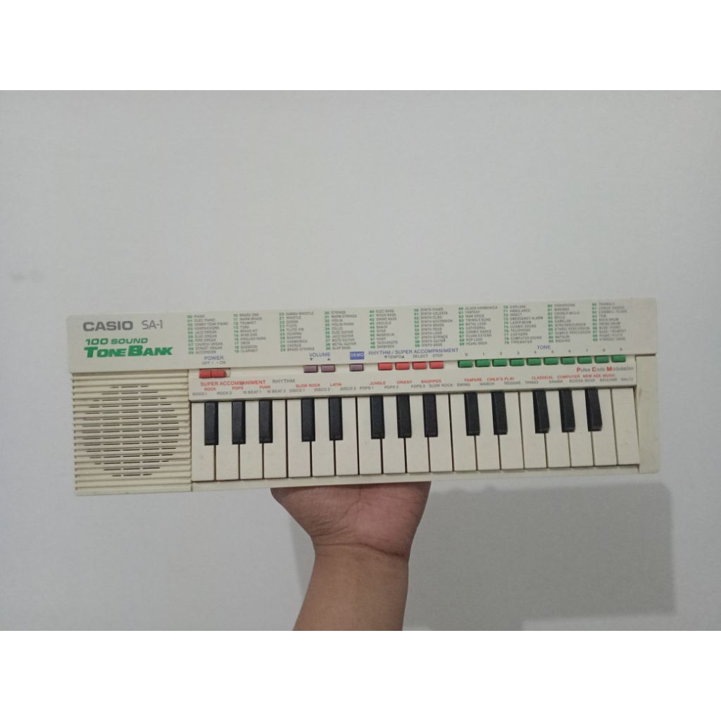 Piano CASIO SA1