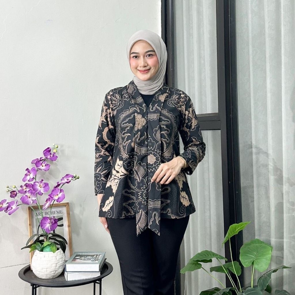 Atasan baju batik kebaya  wanita moderen | Blus kebaya wanita terlaris | Baju batik wanita kerja