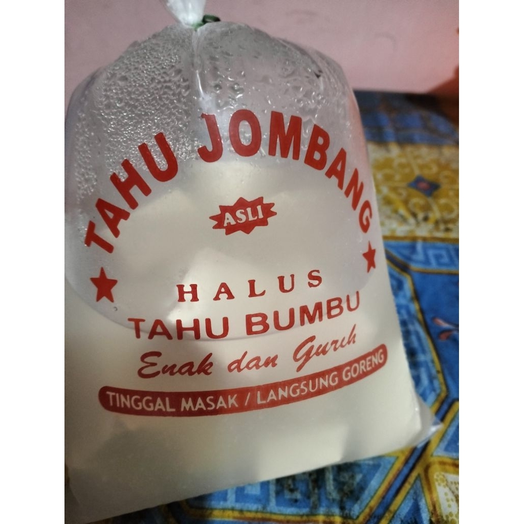 

TAHU JOMBANG/ Tahu bumbu Jombang isi 12 pc/tahu bumbu siap goreng