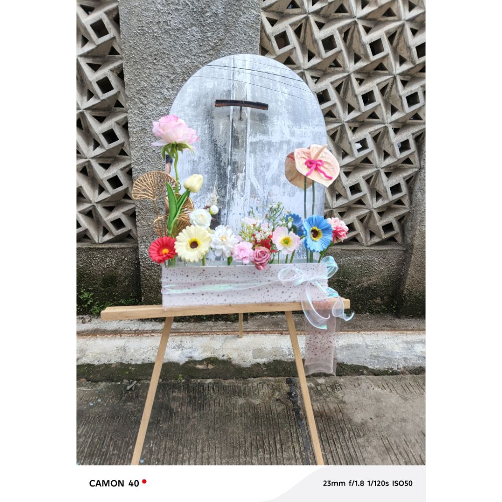‎papan bunga akrilik / Wave Flower Box / acrylic standing / bucket bunga / karangan bunga / bunga wi