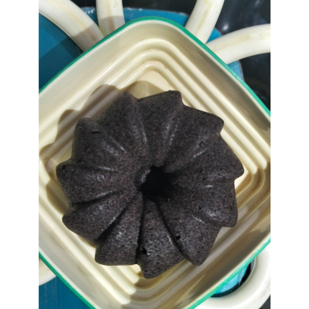 

BOLU KETAN HITAM KEJU MANIS