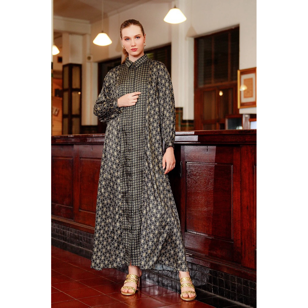 new as is benang jarum amona maxi dress size L