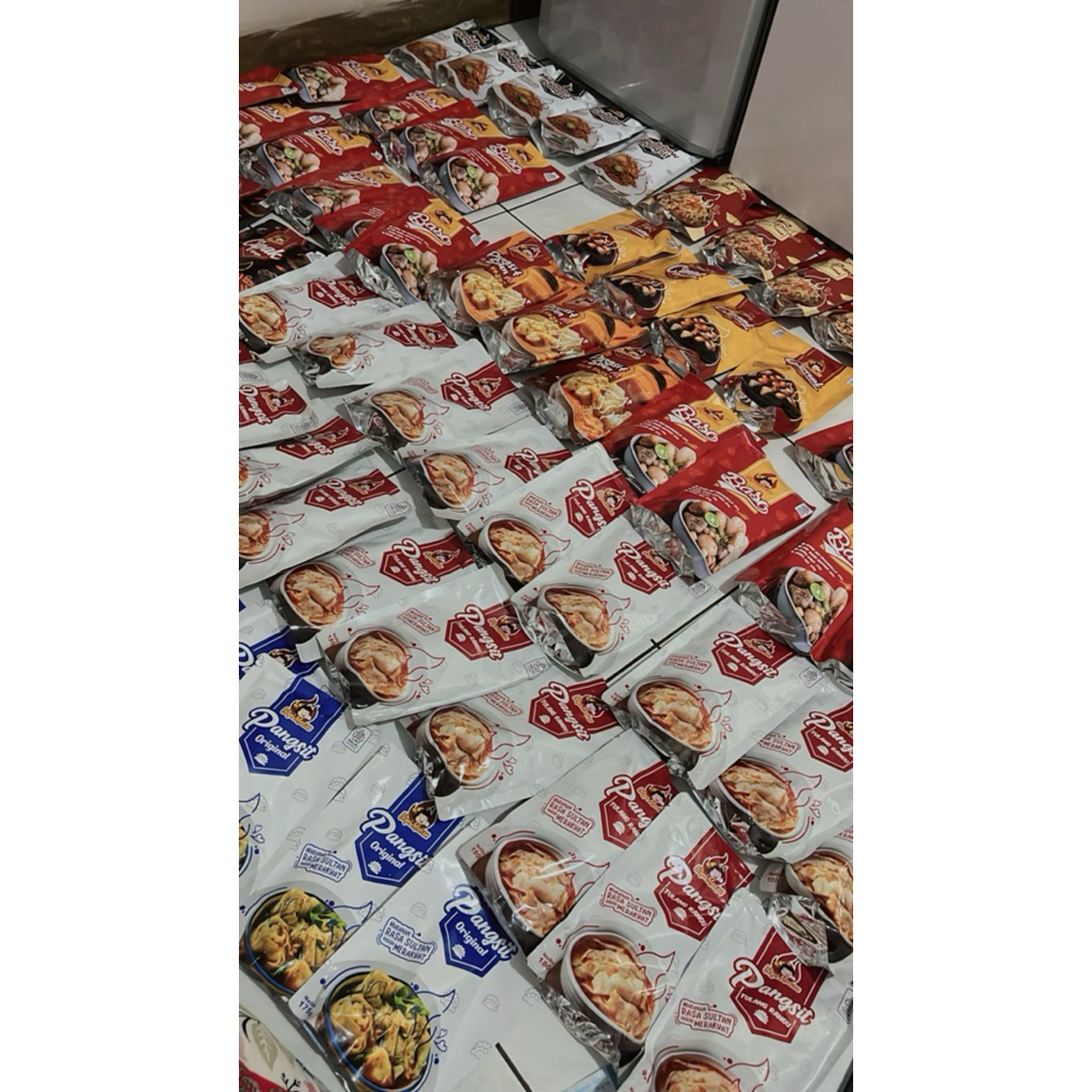 

Nyai Mercon Sukabumi | Pangsit tulang rangu | Ayam Keju | Baso Aci | cimol moza