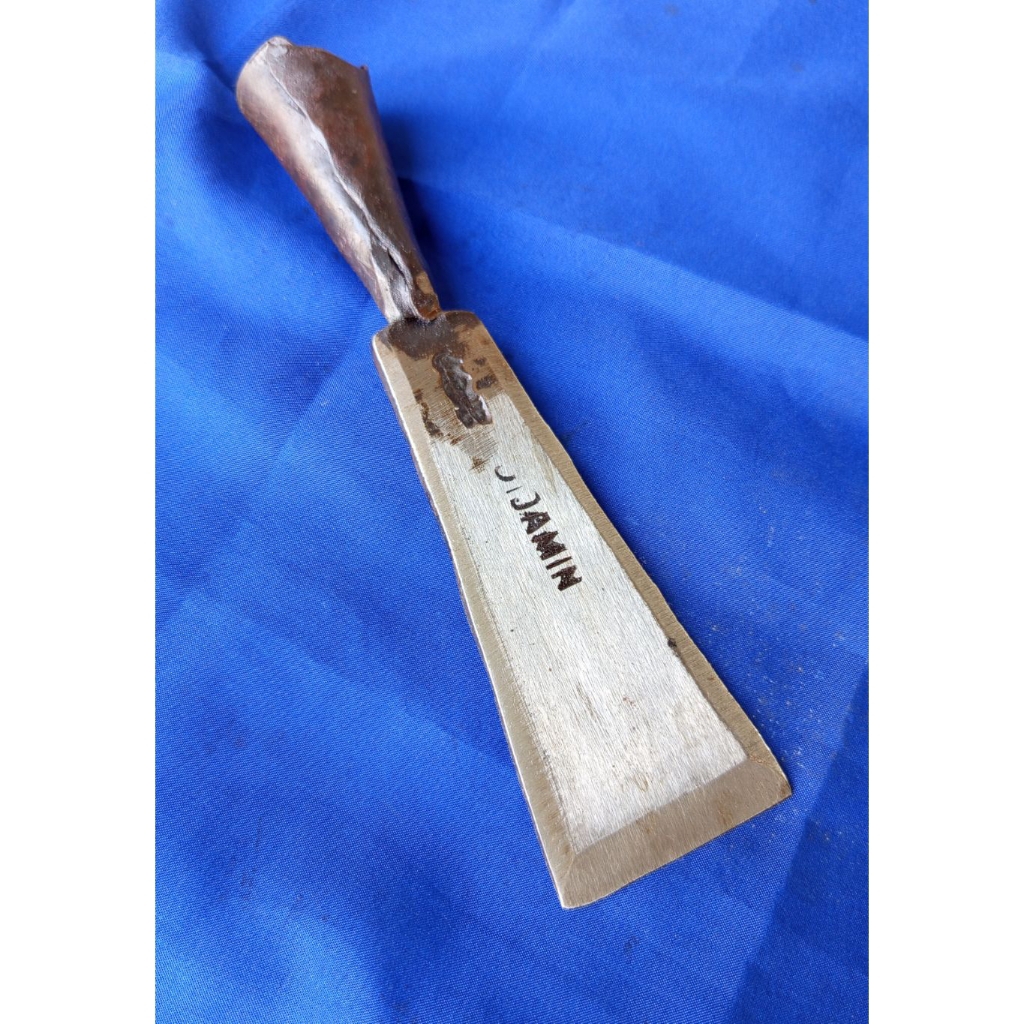 pahat bobok kayu ukuran 5 cm.