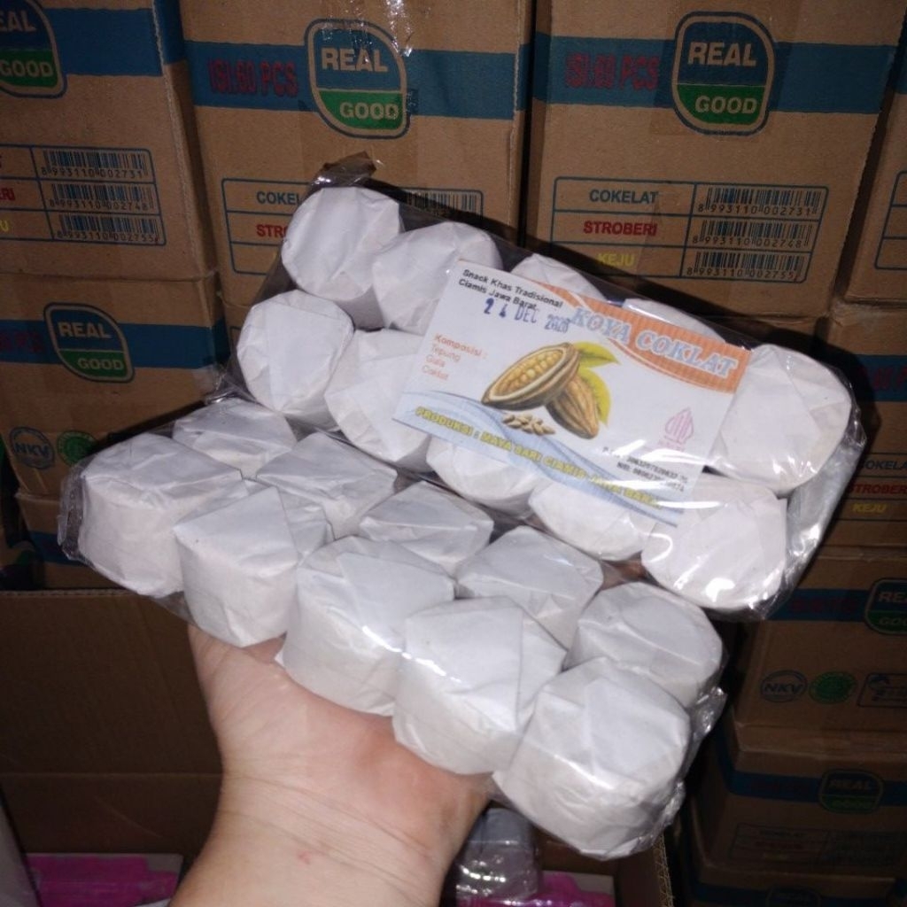 

KOYO COKELAT SNACK KHAS TRADISIONAL ISI 10 pcs