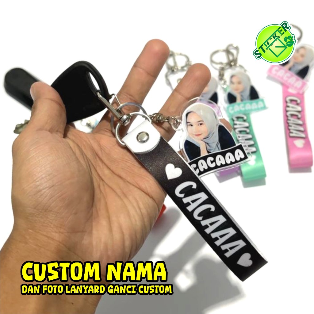 

GANCI CUSTOM FOTO DAN NAMA LANYARD DAN AKRILIK KOMBINASI BEBAS CUSTOM