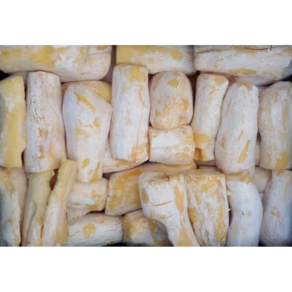 

Tape manis Bondowoso kemasan 750 gram rasanya manis asli Bondowoso