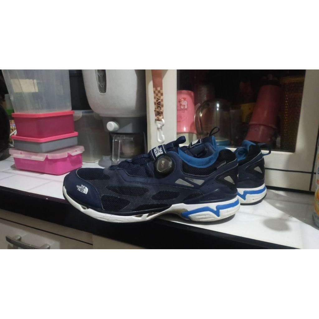 sepatu second outdoor TnF