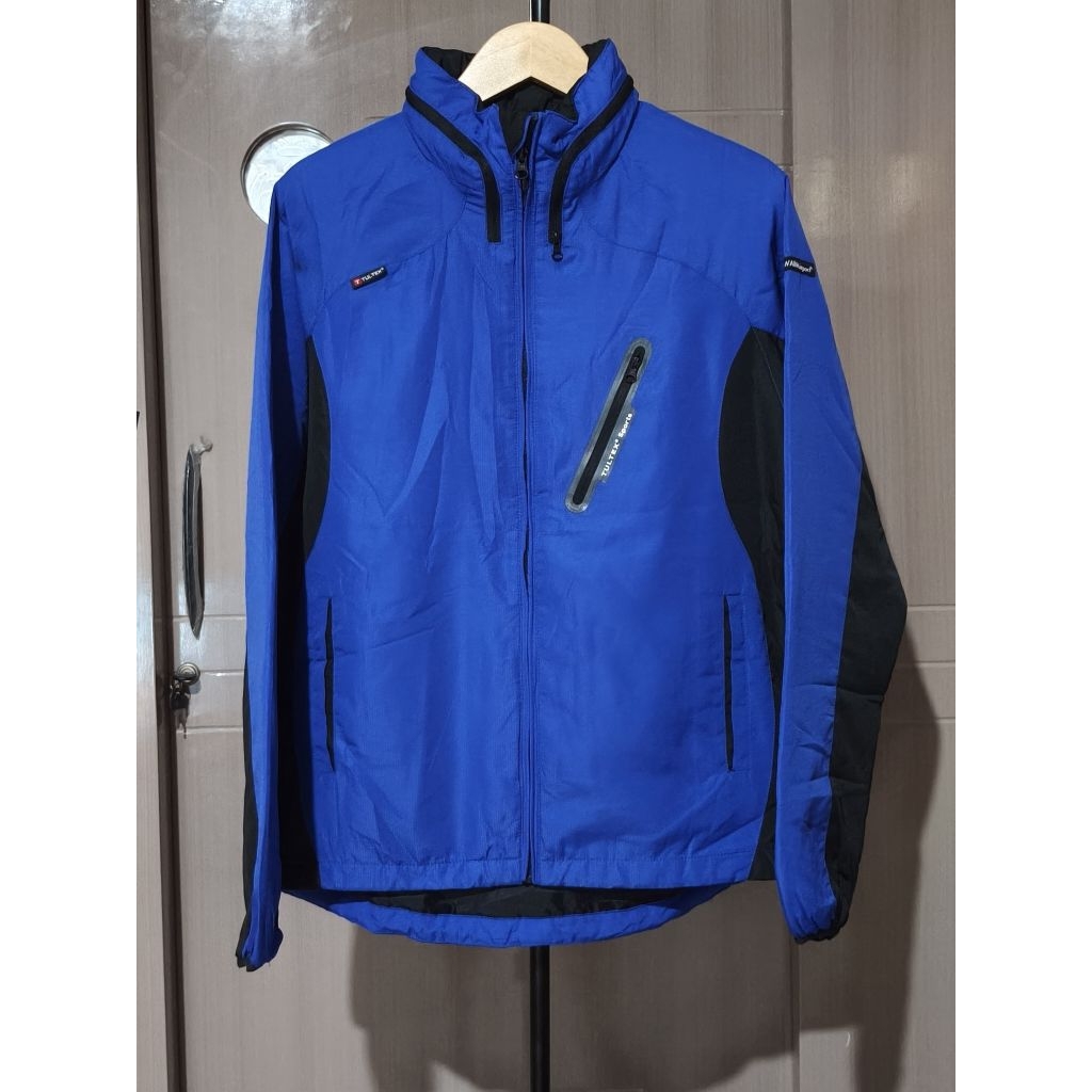 Jacket outdoor tultex hidden hoodie like new