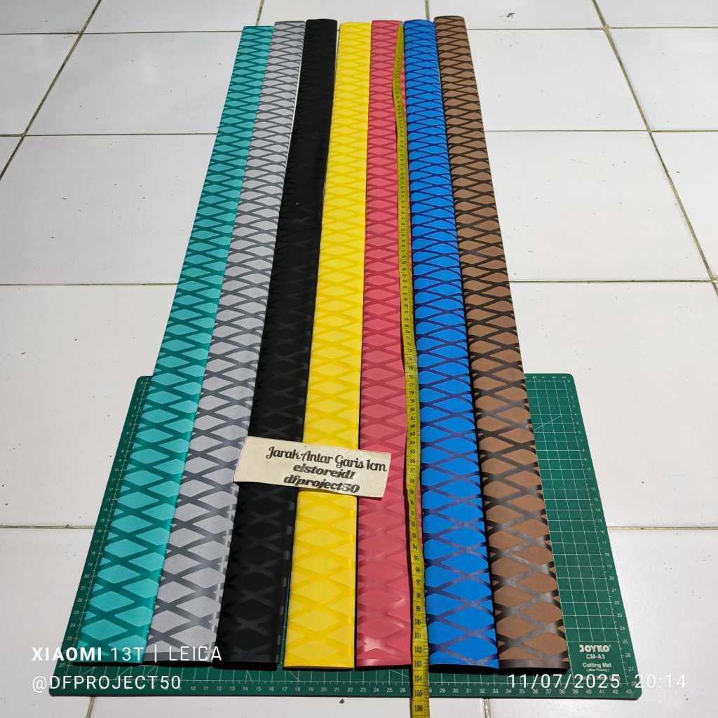 KARET BAKAR 1 Meter JORAN TEGEK Diameter 015 sampai 035 motif silang sisik transparan aneka warna