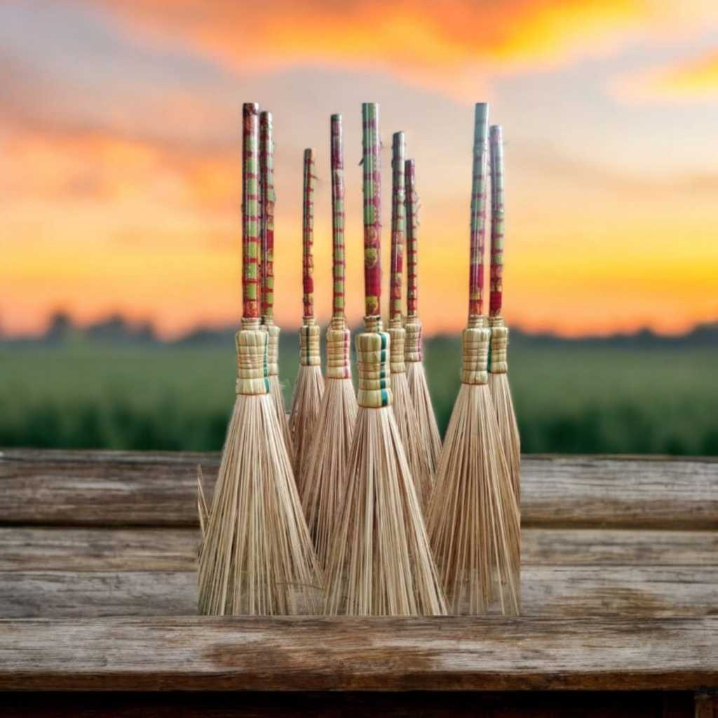 Sapu Lidi Gagang Panjang Halaman/ Sapu Lidi Taman Gagang Bambu/ Sapu Lidi Gagang 120 cm