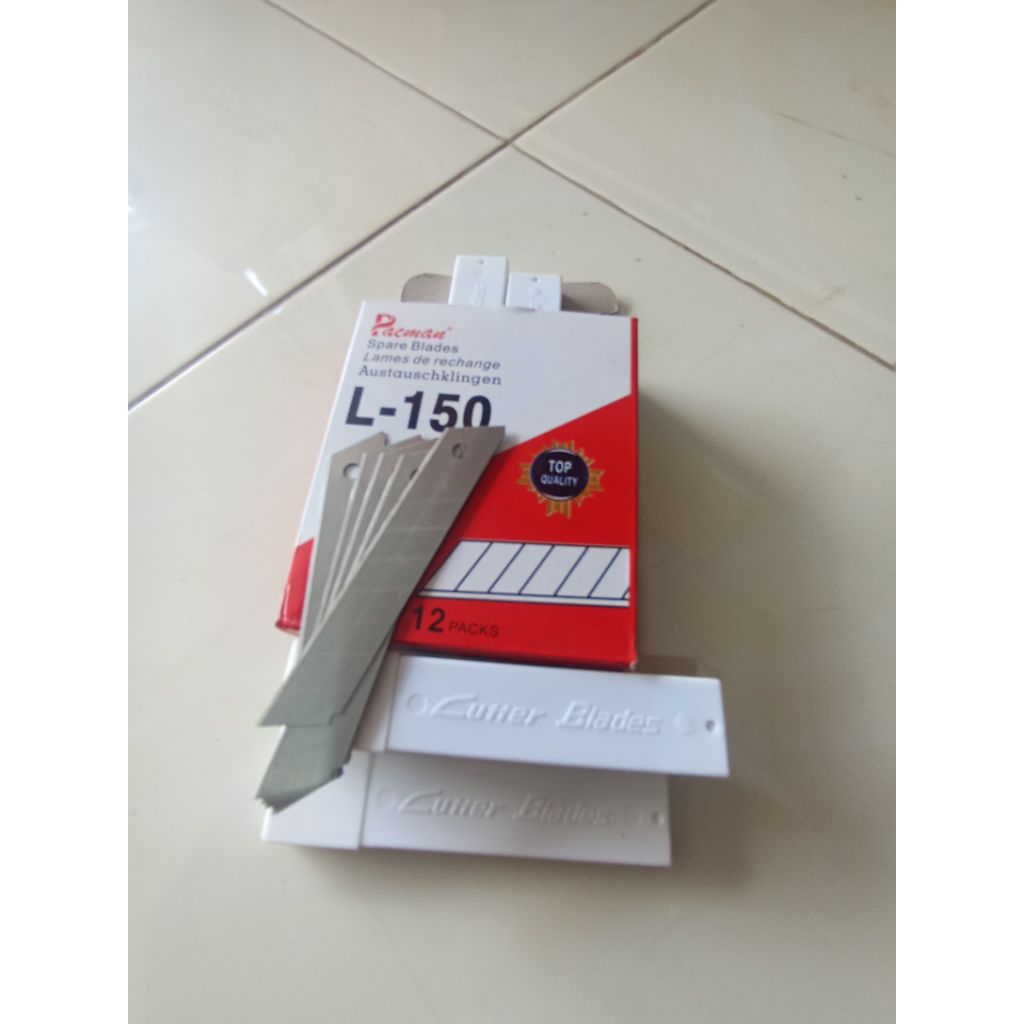 

Anak/Isi Pisau Cutter Merk Pacman No L-150 tajam tahan lama dan anti karat