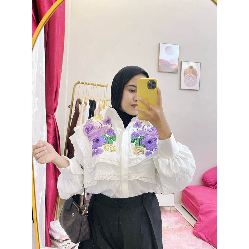Roselina Blouse Wanita Bordir Mewah - Atasan Kemeja Putih Lengan Panjang