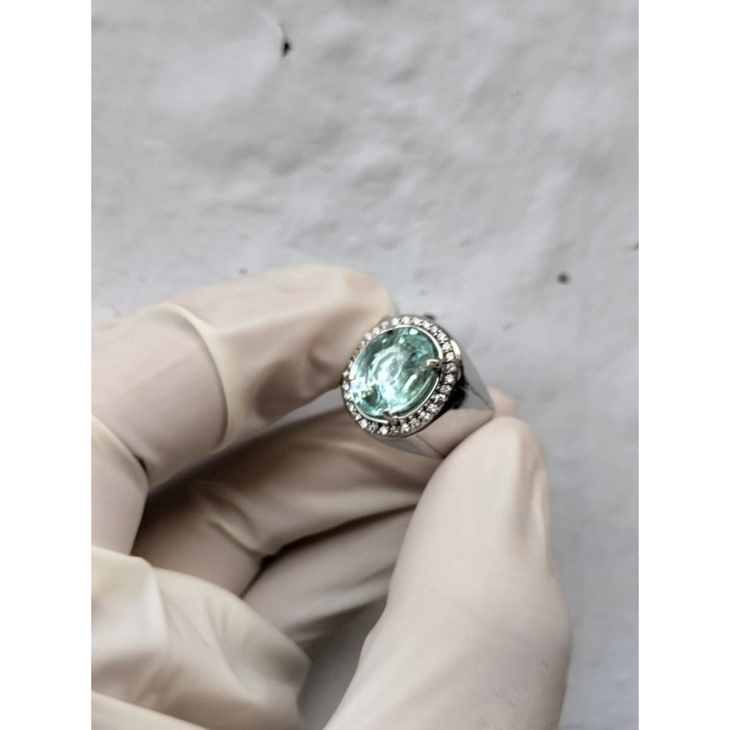 Natural batu Aquamarine Berly