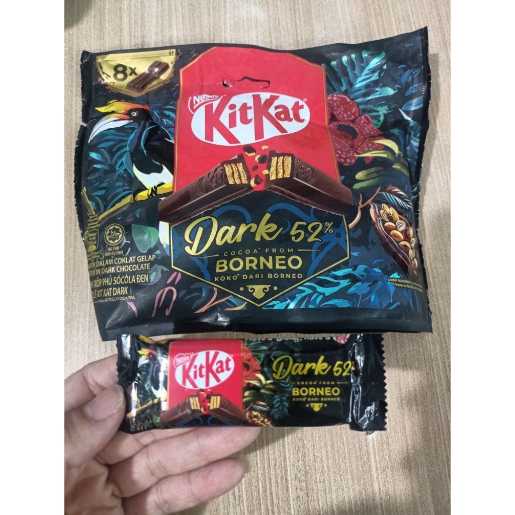 

Kit Kat Dark 52% Cocoa From Borneo Coklat Kitkat Ecer 1 pcs