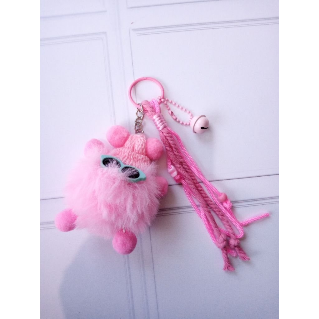 Gantungan Kunci/ Bagcharm Boneka, Bagcharm tali macrame