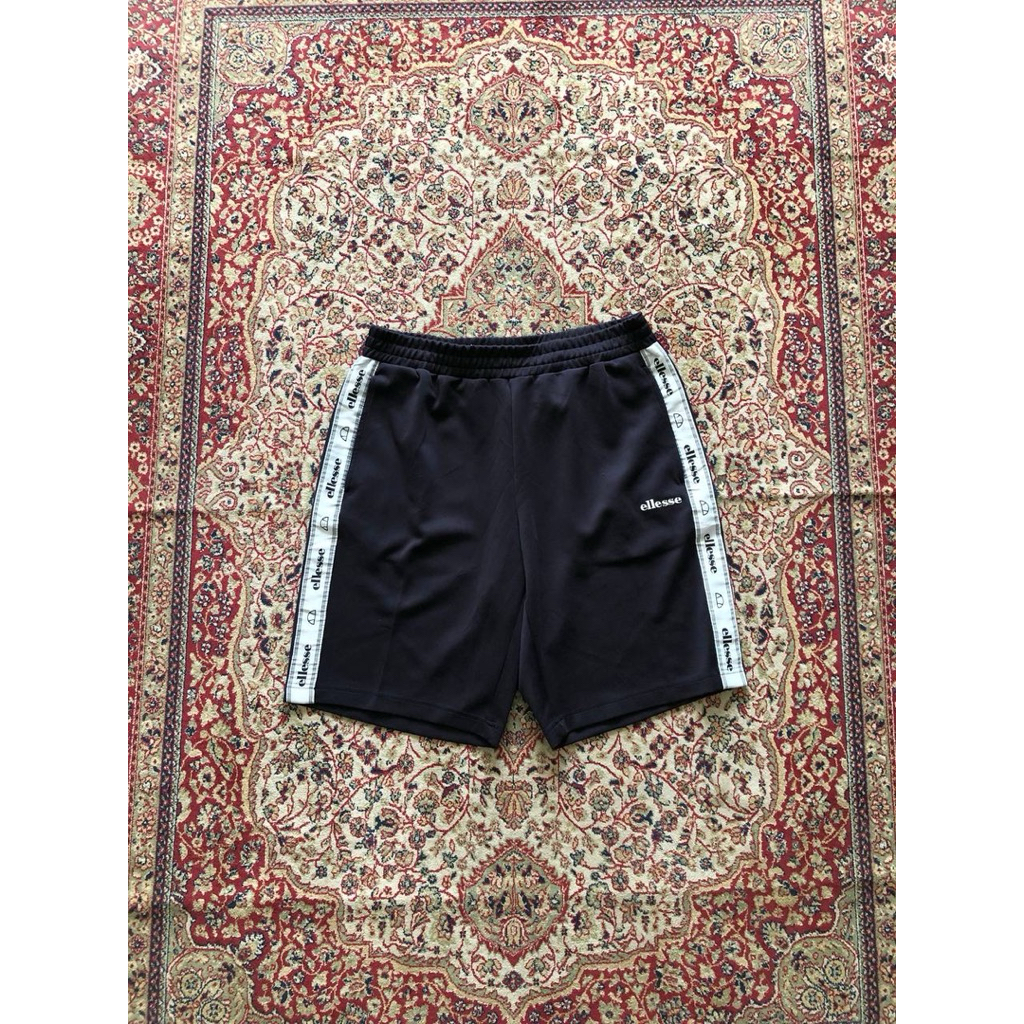 Celana Ellesse relaxed short pants Vintage Ellesse Casual Ellesse Hooligan HG675