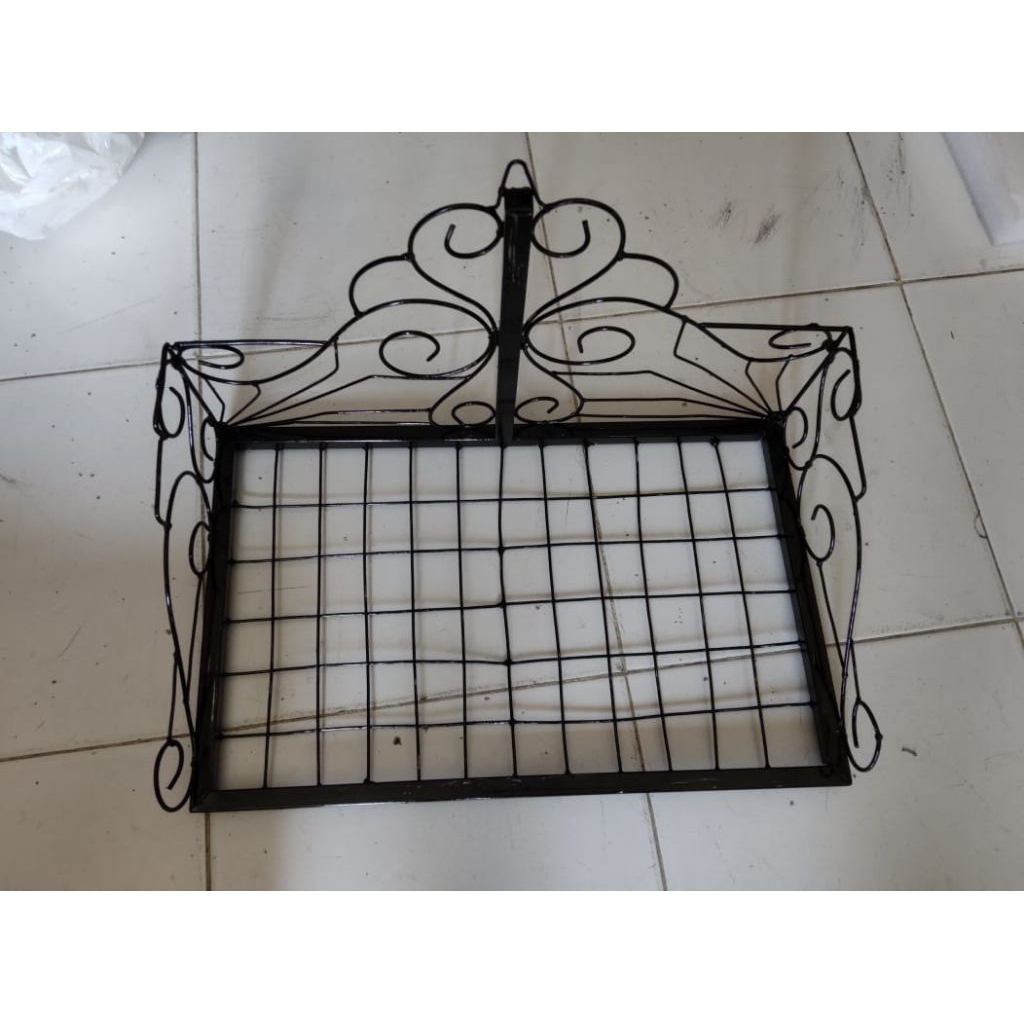 pelangkiran plangkiran besi Bali Hindu Bali