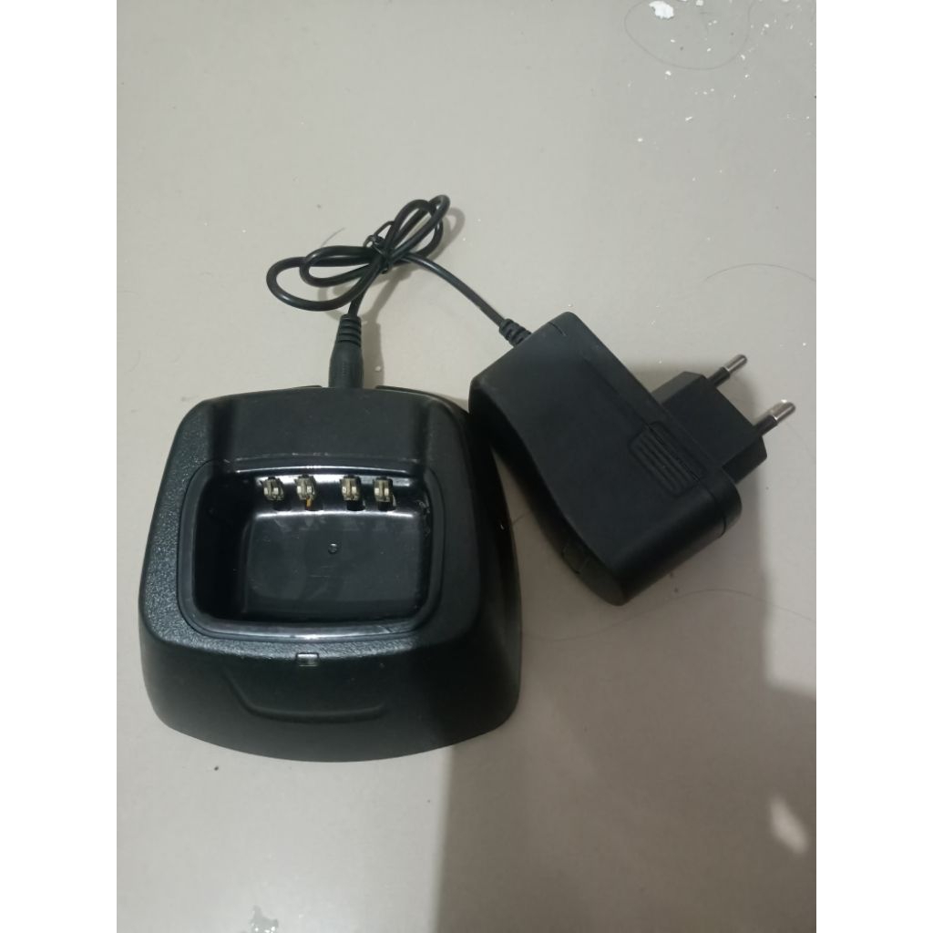 Charger seken HT Firstcom FC-136