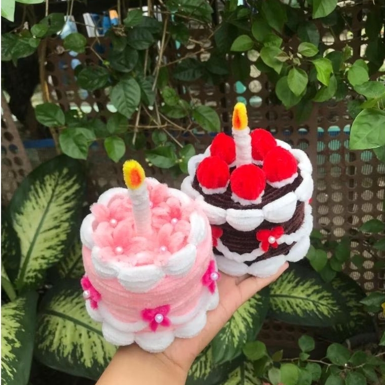 

Ready Cake Kue Ultah Ulang Tahun Kawat Bulu Aesthetic Gift Kado