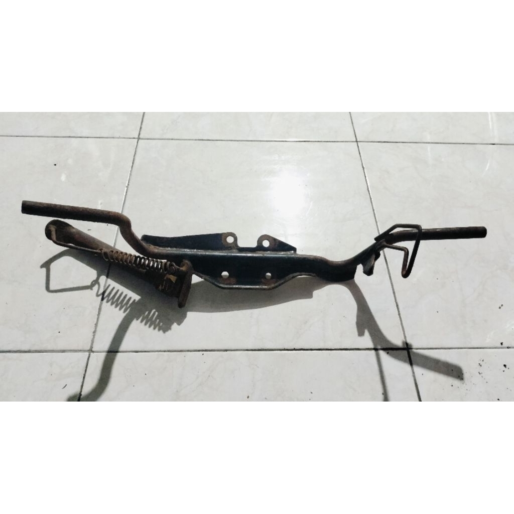 FOOTSTEP POSTEP DEPAN JUPITER Z ORIGINAL