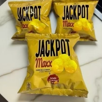 

snack jakpot 10 pcs random rasa