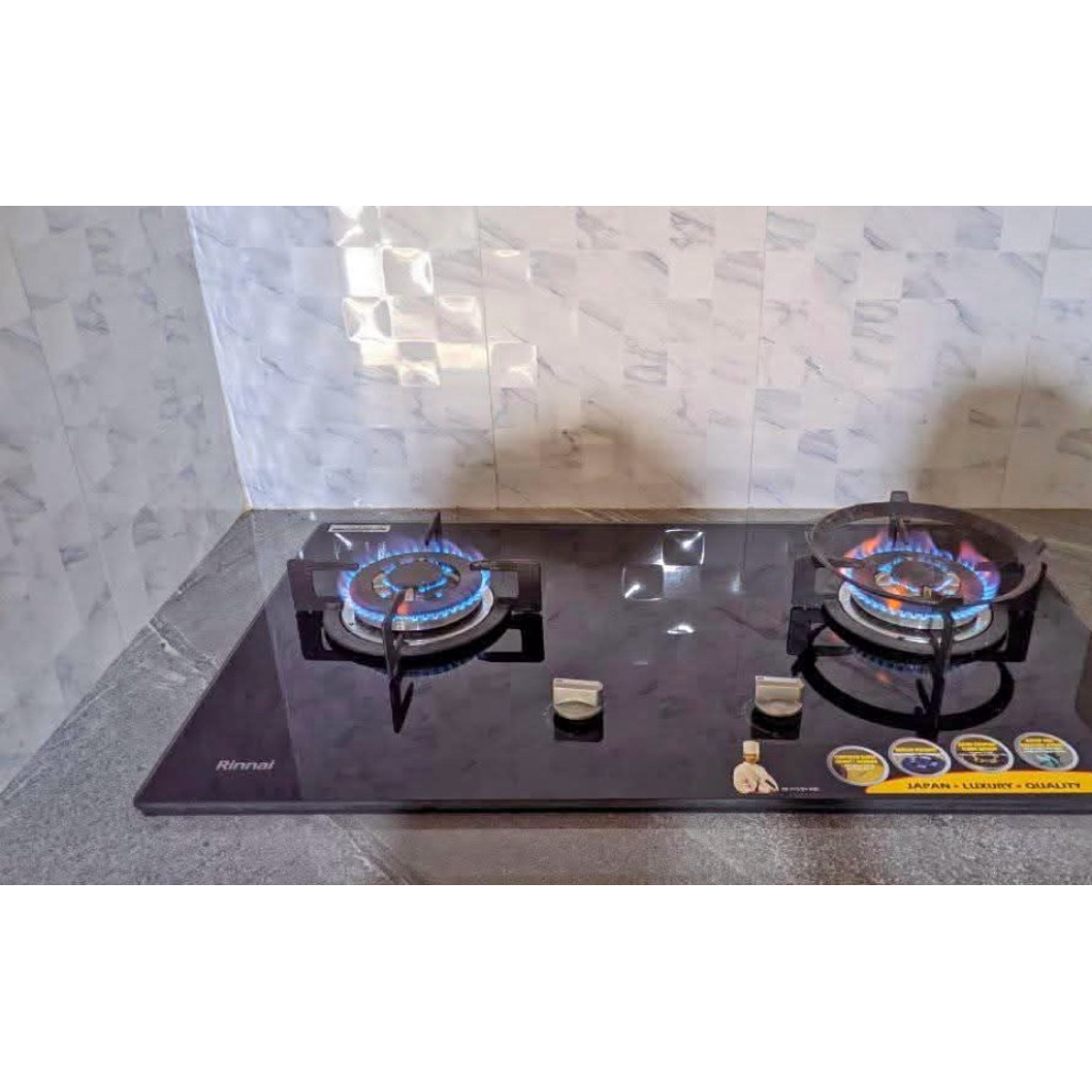 Kompor tanam rinnai 2 tungku