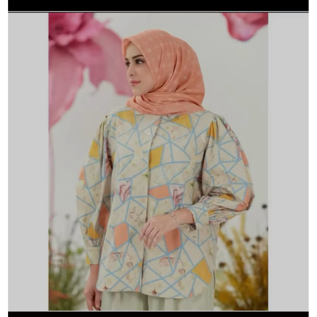 NEW ASTERA TOP UK S BUTTONSCRAVES X RIA MIRANDA