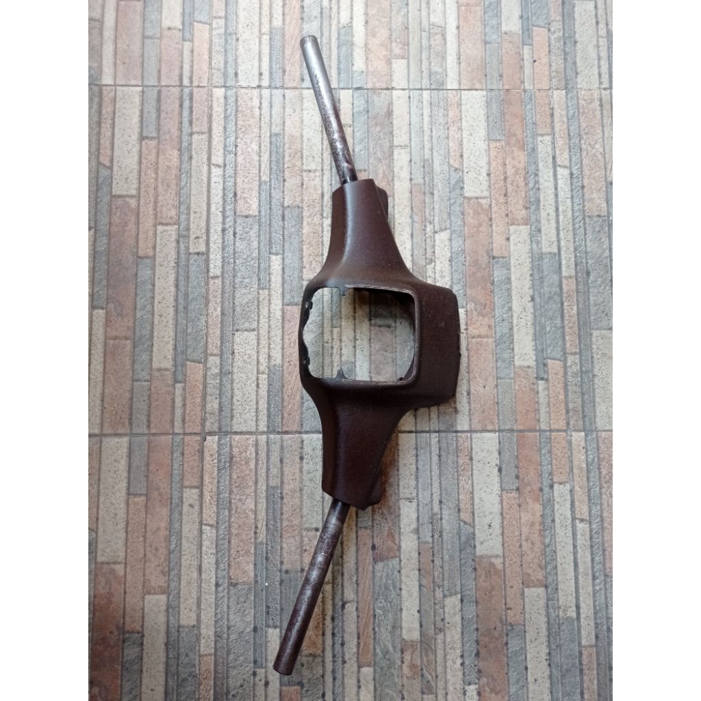 Batok kepala stang atas stir kemudi cover yamaha v80 v 80 original second bekas