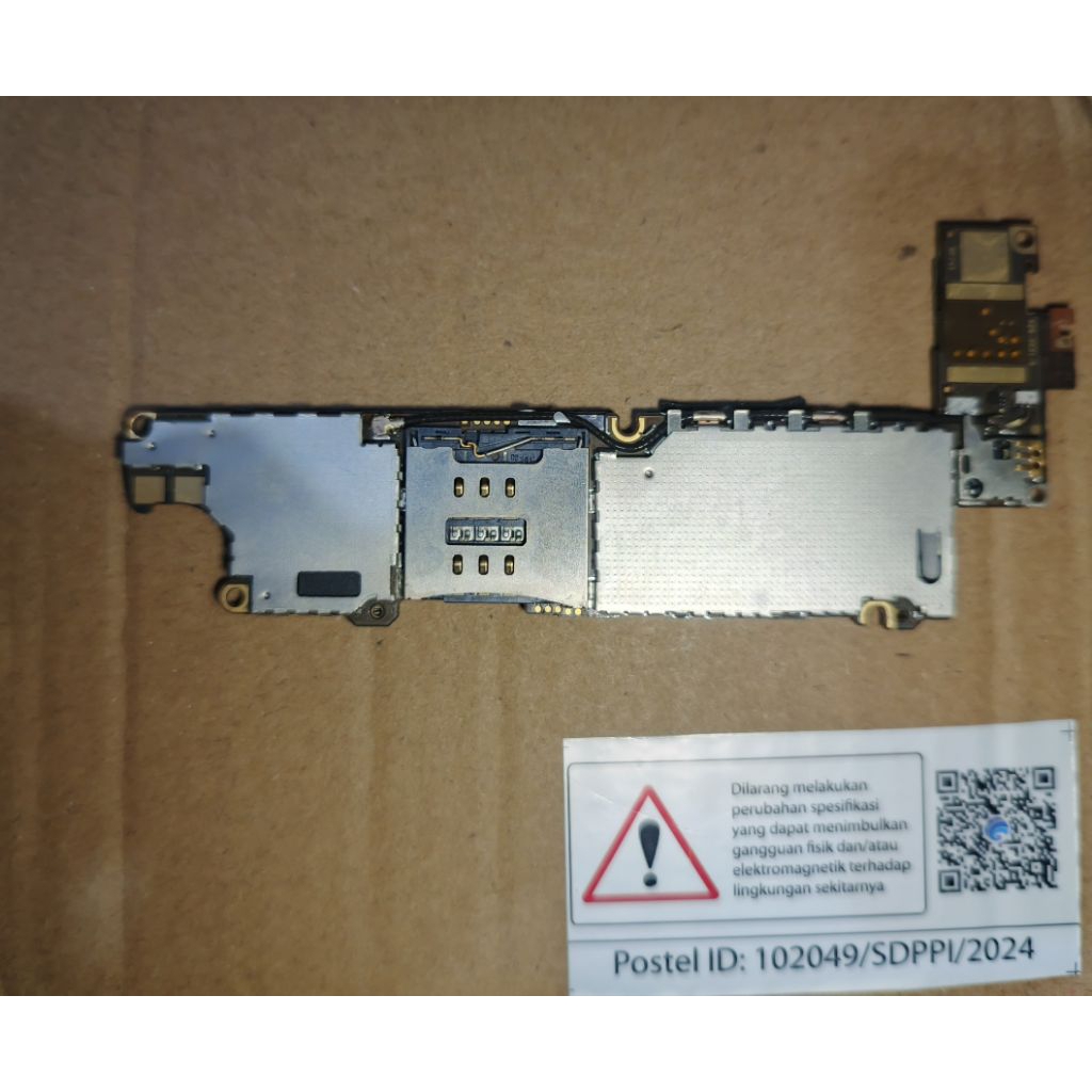 mesin iphone 4s hidup