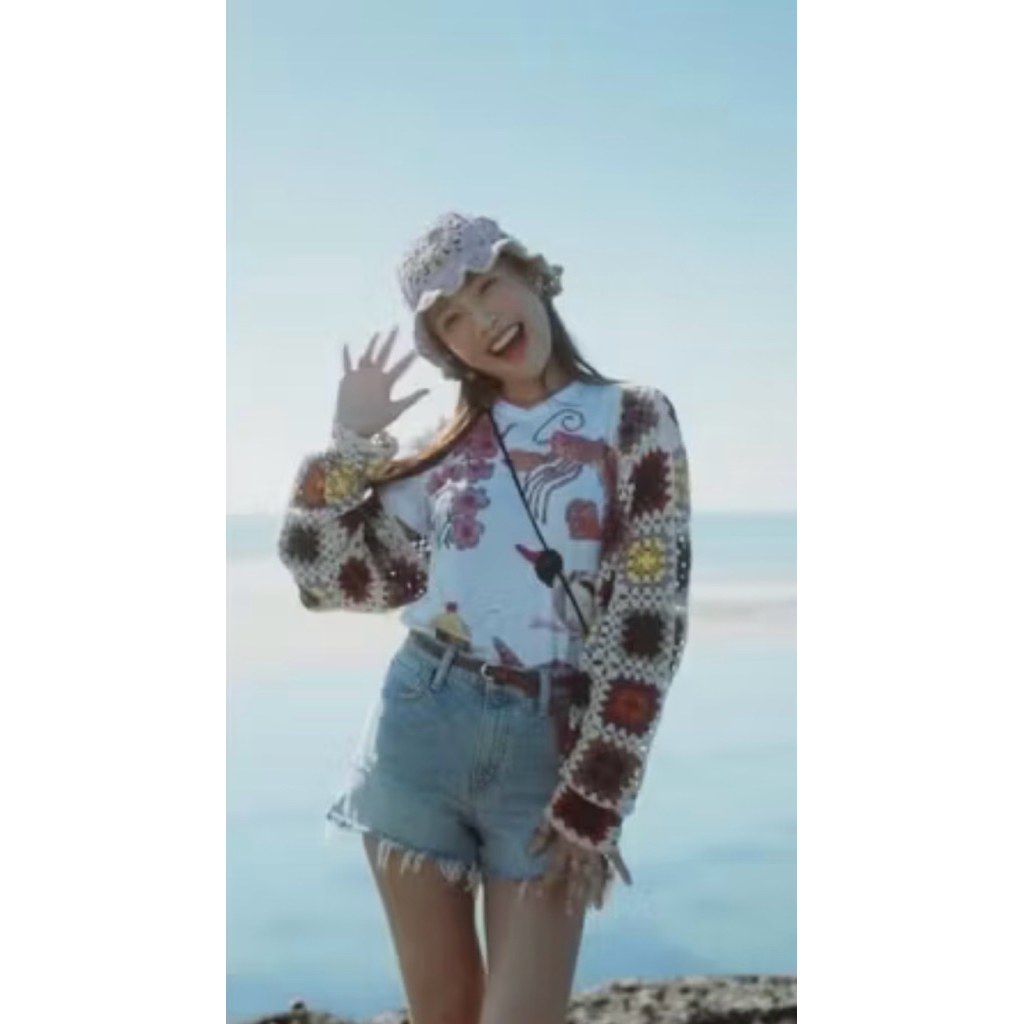 JUAL RUGI PRELOVED PRIBADI BALERO CARDIGAN WHITE JOY HELLO