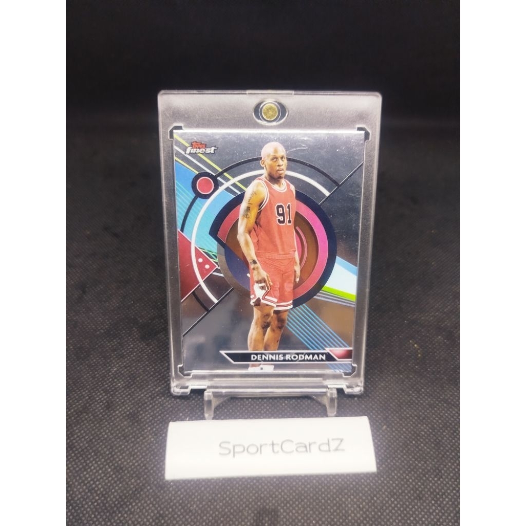 Kartu Basketball NBA 2024 Topps Finest Dennis Rodman Chicago Bulls #61 (dpt top loader)