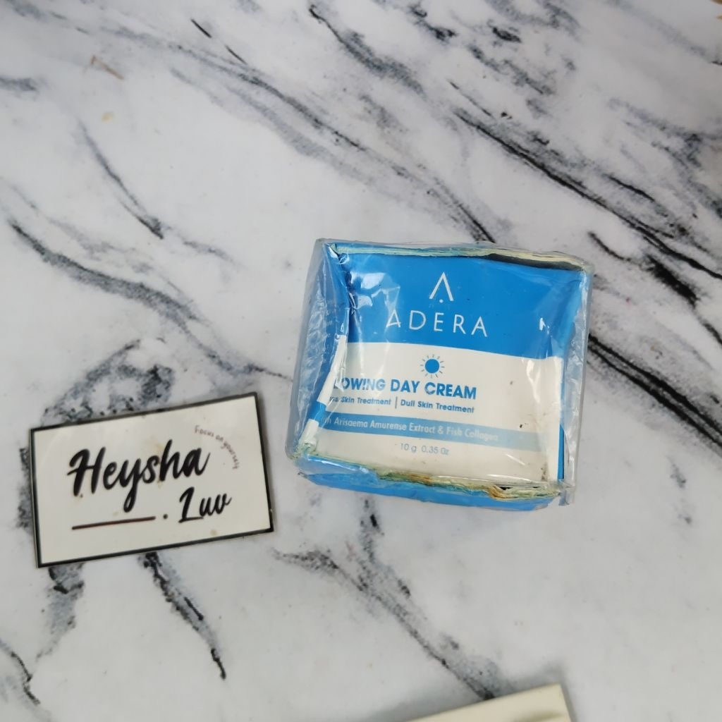 Adera Glowing Day Cream (baca deskripsi)