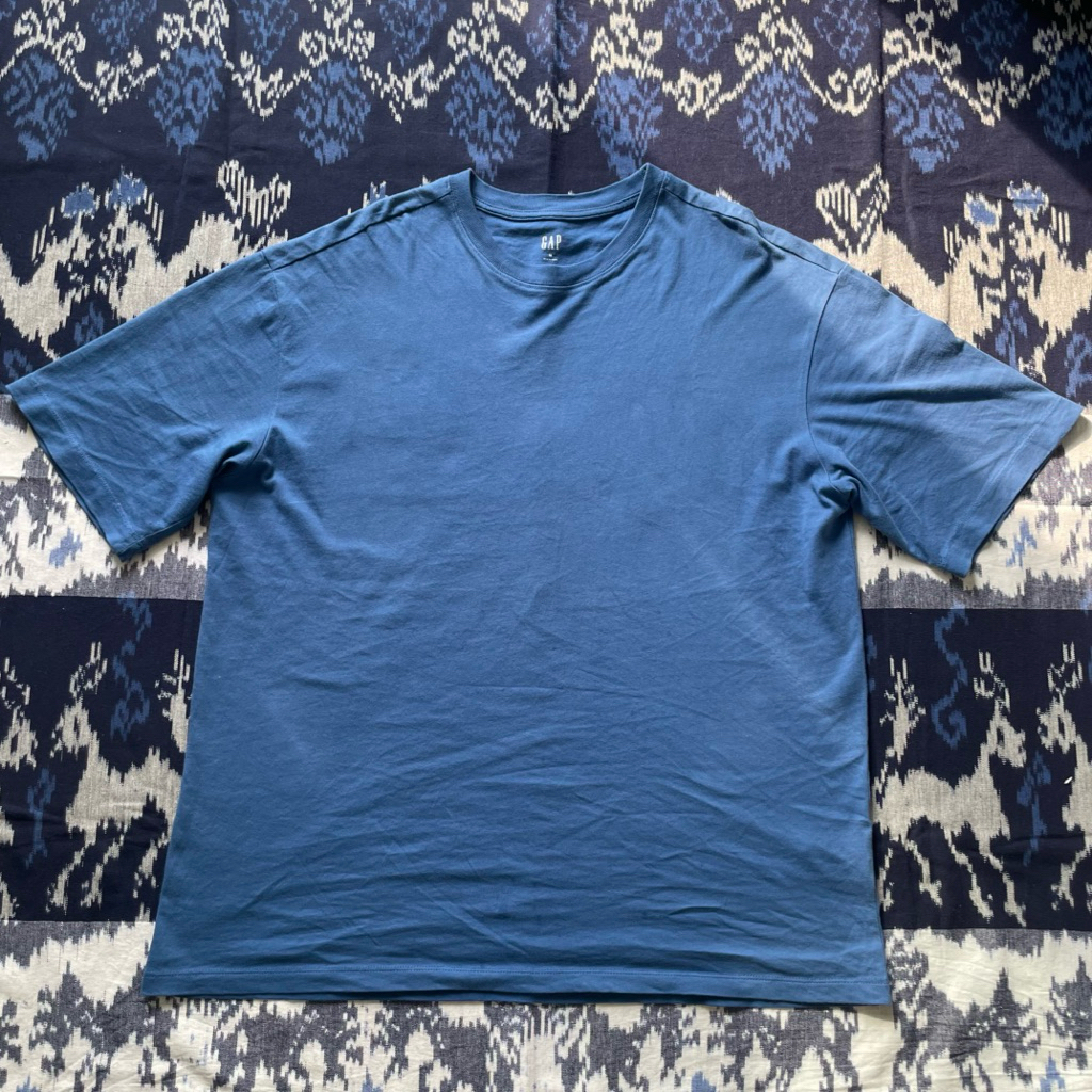 GAP Oversize T-shirt • Preloved Kaos