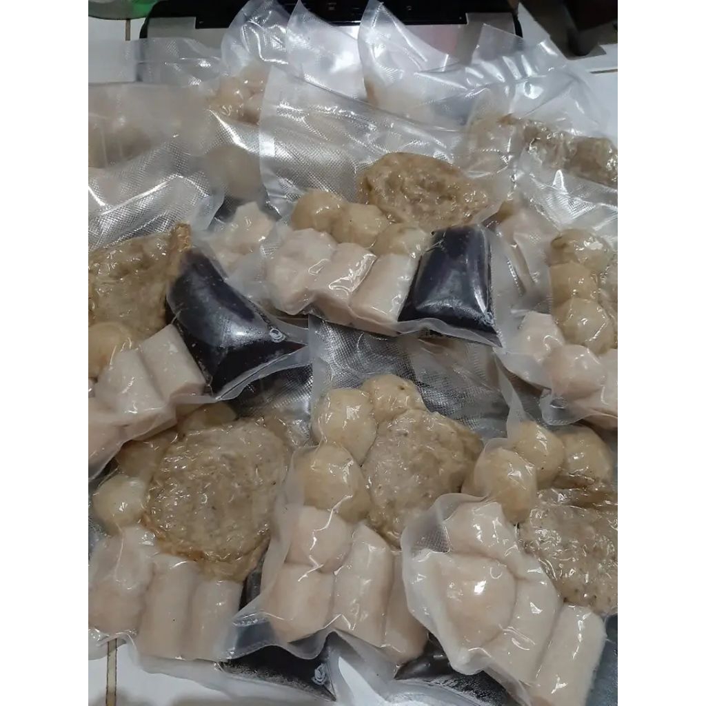 

Pempek Frozen Murah Meriah Enak Mantap Polllll!!!!!