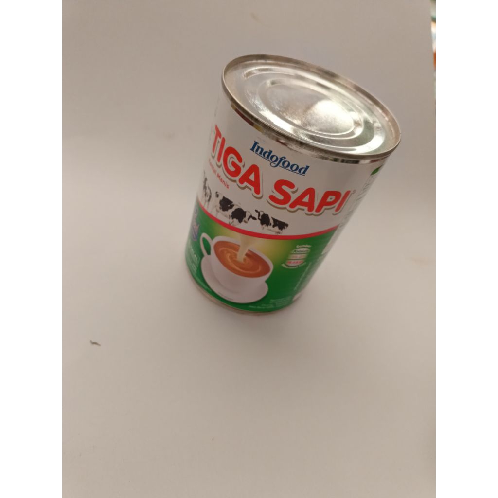 

Susu kaleng SKM Tiga Sapi