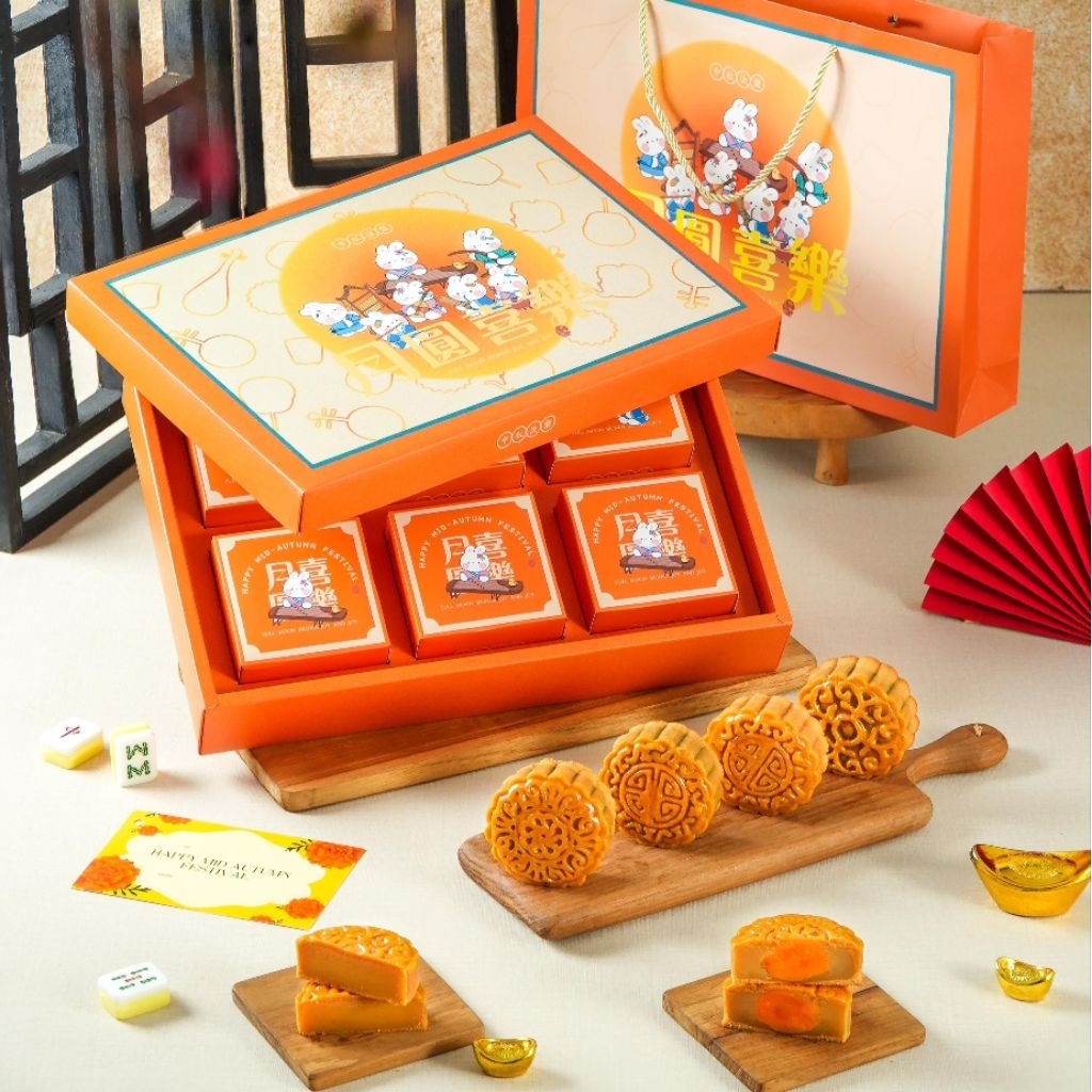 

Mooncake Hampers Isi 6 / Kue Bulan Halal Premium / Exclusive Mooncake Hampers