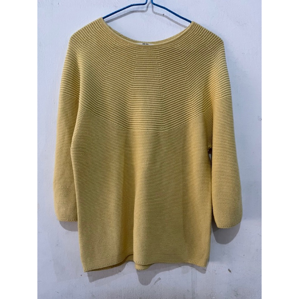 PRELOVED PRIBADI UNIQLO ZARA MYLADY ZYSKUXENA