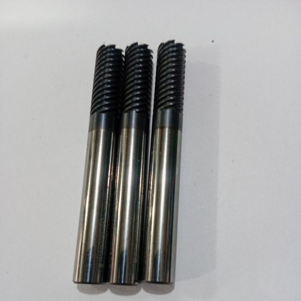ENDMILL 8 MM 8FLUTE CARBIDE BEKAS LAYAK PAKAI / ENDMILL CARBIDE 8MM 8F BEKAS LAYAK PAKAI