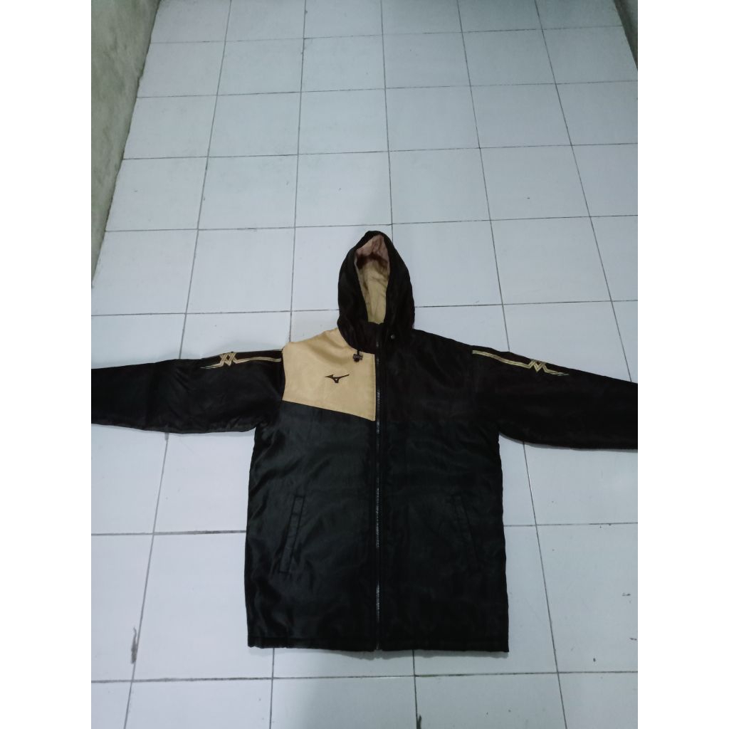 windbreakers-jaket parasut outdoor Mizuno second