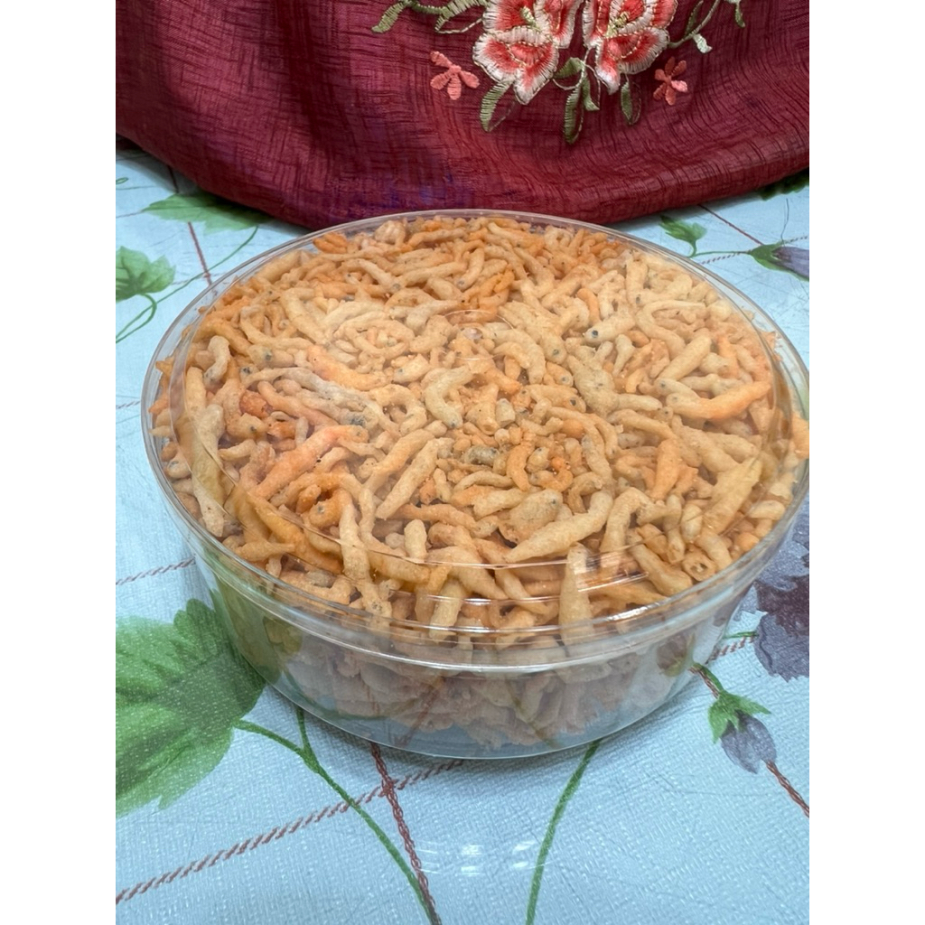 

Teri Nasi dan Kerupuk Tete Khas Madura