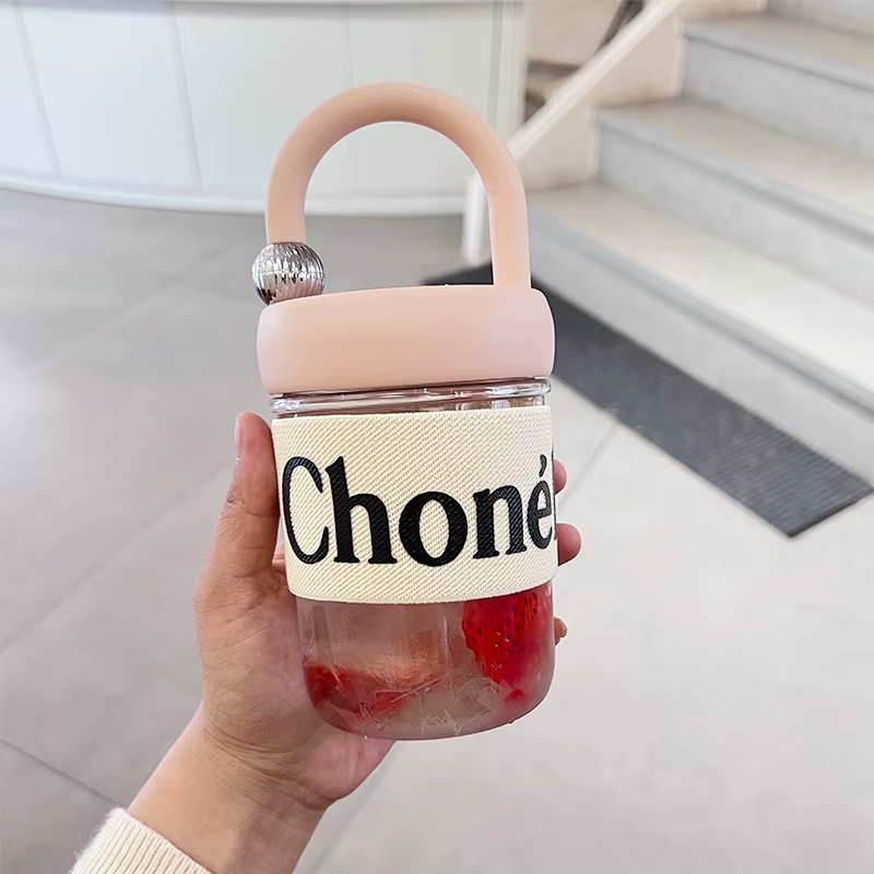 BOTOL KACA CHONEL BOX / Tumbler Kaca Bening dengan Pegangan Unik 450ml / Gelas Estetik Tumblr Aesthe