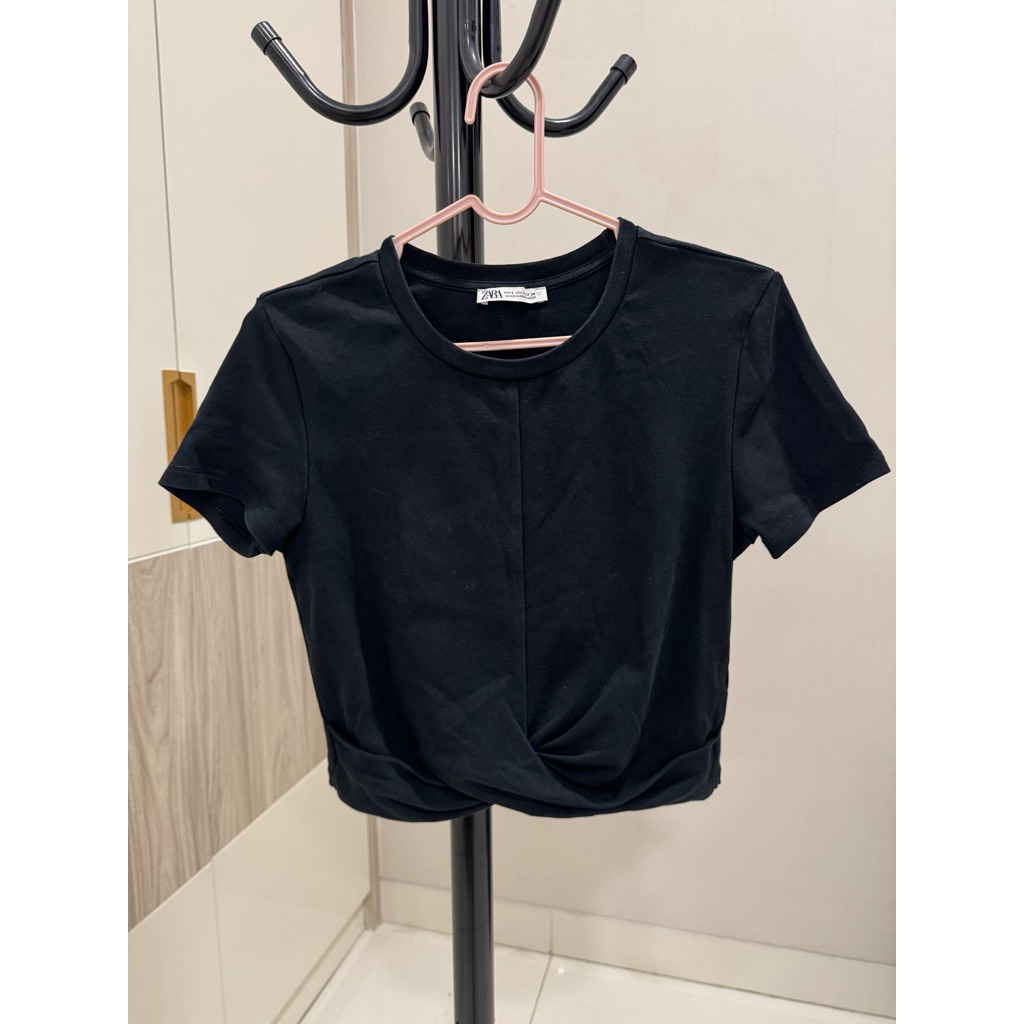 [Preloved] Zara Crop Top Hitam | Crop Top Kaos Pendek Wanita