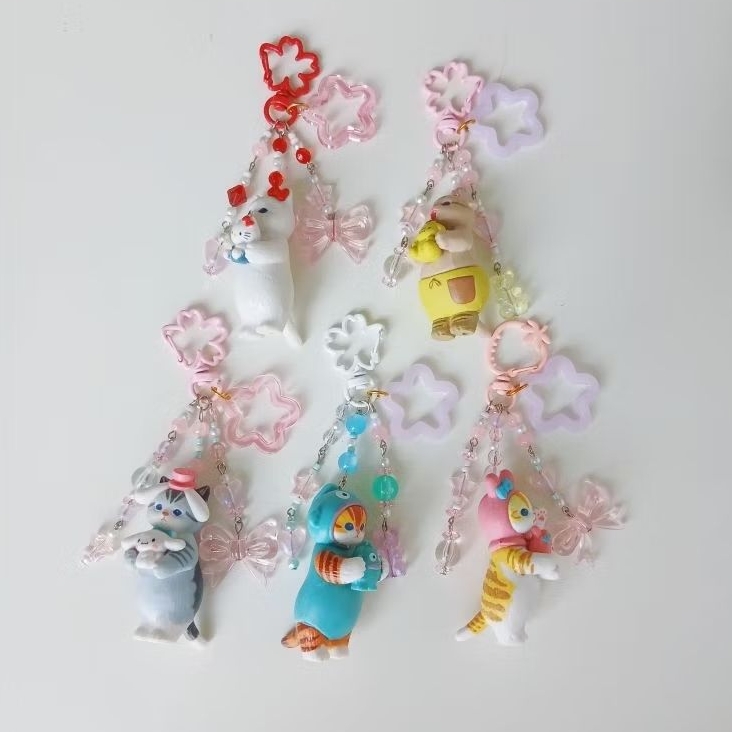 mofusand x sanrio keychain