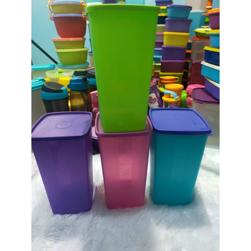 Tupperware toples second prelove square -+2,2 liter