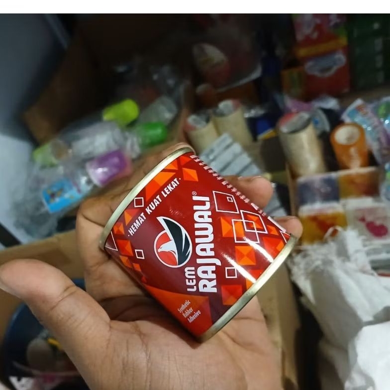 

Lem rajawali lem serbaguna