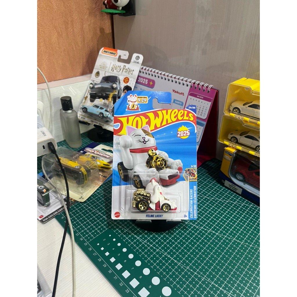 Hotwheels - Lucky Feline