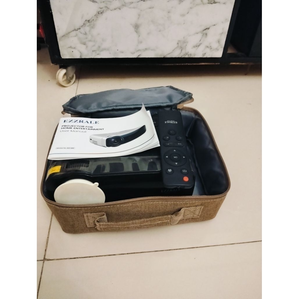 proyektor ezzrale 320