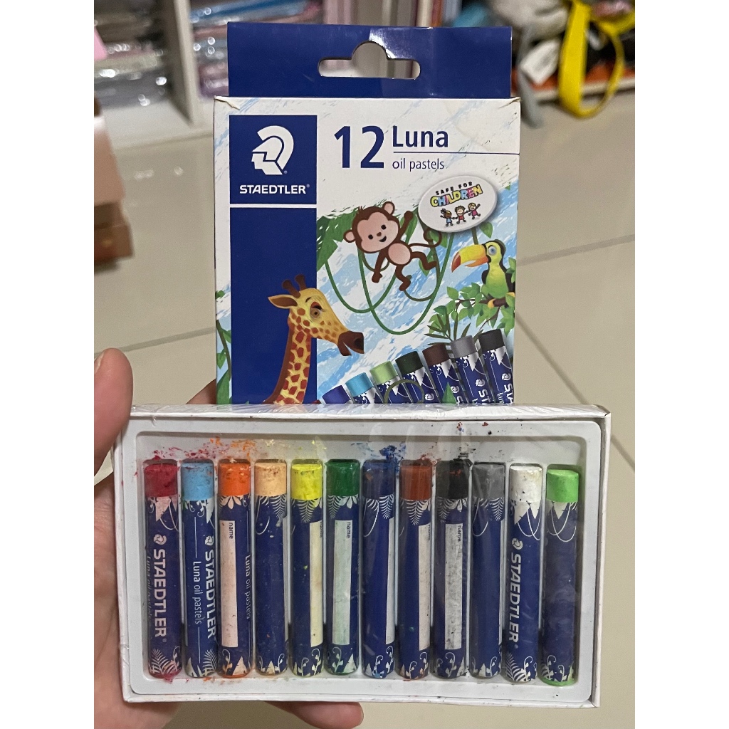 

crayon oil pastel staedler 12w